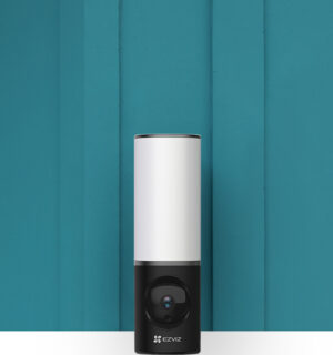 Ezviz-Smart Security Wall-Light Camera-CS-LC3